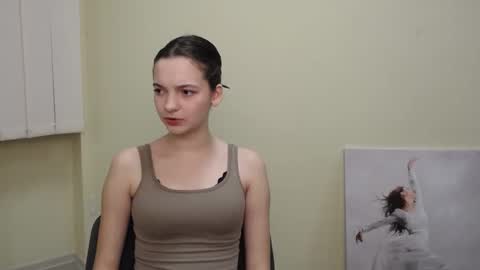 Susie online show from December 2024 03:55:01 PM