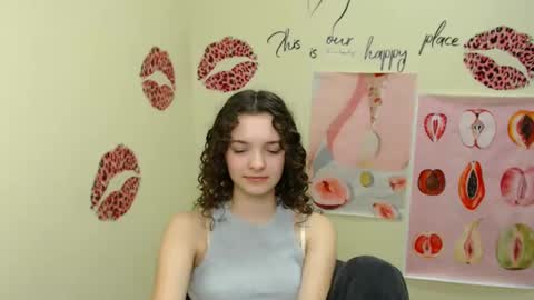 Susie online show from December 2024 01:49:02 PM