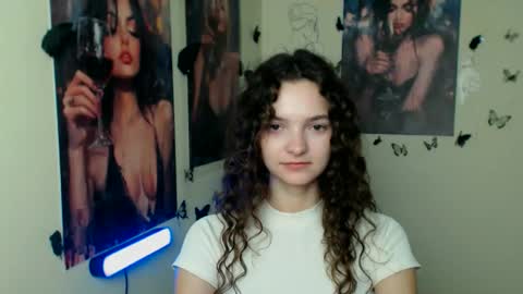 Susie online show from October 2025 07:32:01 AM