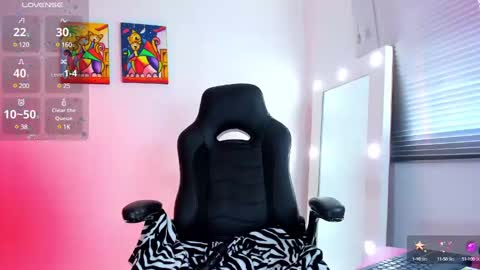 Juli online show from December 2024 12:49:01 PM