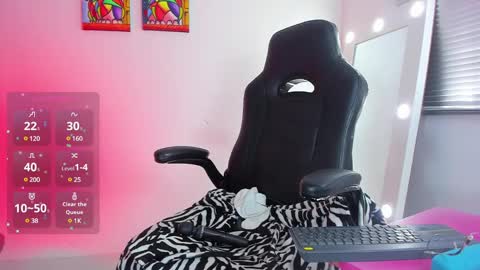 Juli online show from December 2024 05:59:02 PM