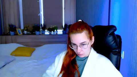 _mi_amore online show from October 2025 07:07:02 AM