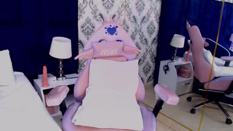 Mia Monroe online show from February 2025 03:18:02 PM