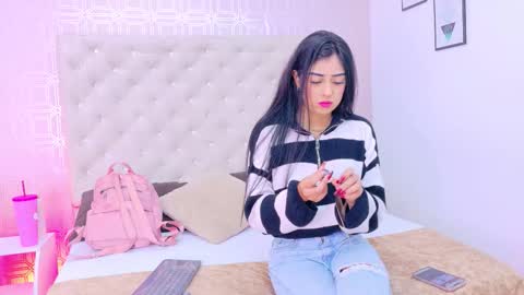 Mia Monroe online show from February 2026 07:45:02 PM