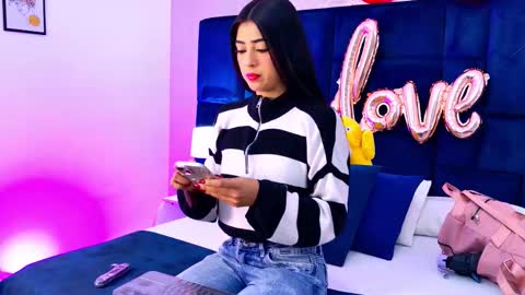 Mia Monroe online show from February 2026 12:31:01 PM