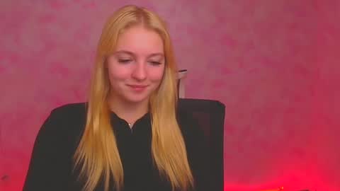 Snapshot of _mila_la_ chatting on January 2025 09:52:01 AM Melanie online show from January 2025 09:52:01 AM