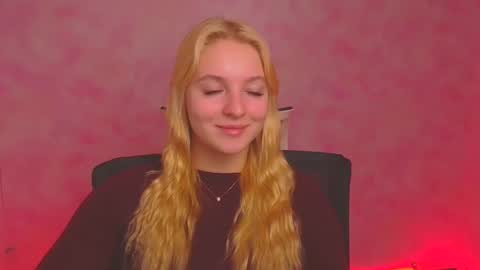 Snapshot of _mila_la_ chatting on January 2025 10:06:01 AM Melanie online show from January 2025 10:06:01 AM