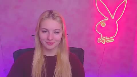 Snapshot of _mila_la_ chatting on February 2025 07:07:02 AM Melanie online show from February 2025 07:07:02 AM