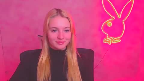 Snapshot of _mila_la_ chatting on February 2025 06:54:01 AM Melanie online show from February 2025 06:54:01 AM