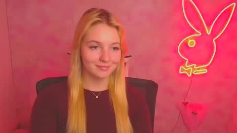 Snapshot of _mila_la_ chatting on March 2025 04:11:01 PM Melanie online show from March 2025 04:11:01 PM