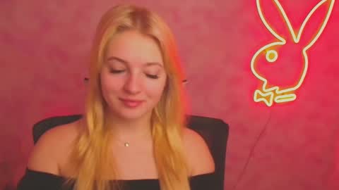 Snapshot of _mila_la_ chatting on March 2025 06:53:02 AM Melanie online show from March 2025 06:53:02 AM