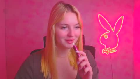 Melanie online show from November 2025 01:06:01 PM