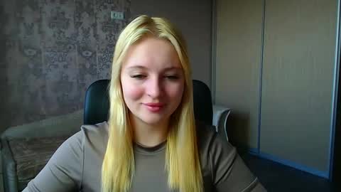 Melanie online show from March 2026 12:33:01 PM