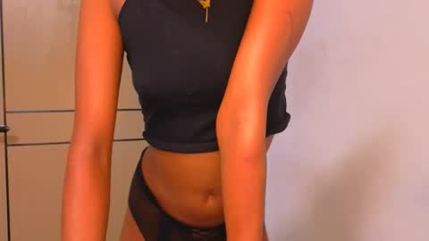 Mimi online show from April 2026 02:20:01 PM