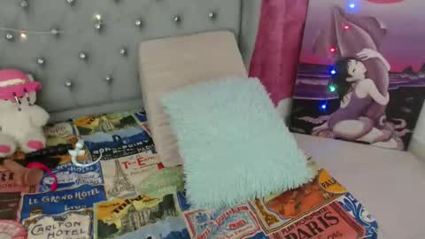 _mindy_moon online show from February 2026 12:01:02 PM