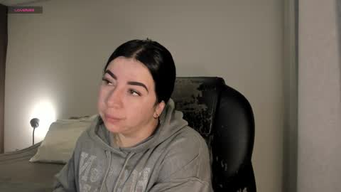 _miss_coco_ online show from November 2025 09:43:02 AM