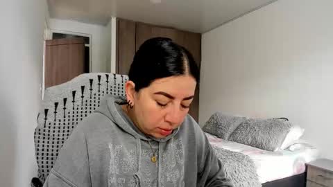 _miss_coco_ online show from February 2026 12:26:01 PM