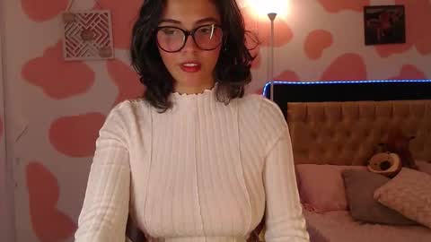 Hinata 3 online show from September 2025 02:40:02 PM