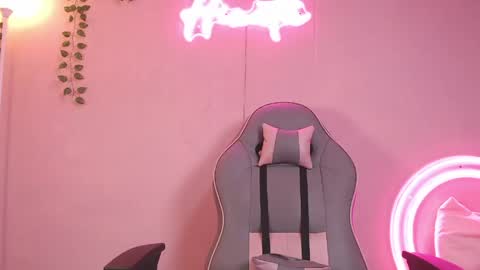 Hinata 3 online show from April 2026 08:09:02 PM