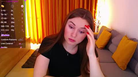 Mia online show from February 2025 01:09:02 PM