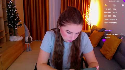 Mia online show from December 2025 07:24:01 AM