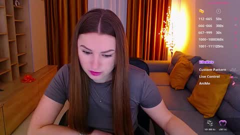 Mia online show from March 2026 06:52:01 AM