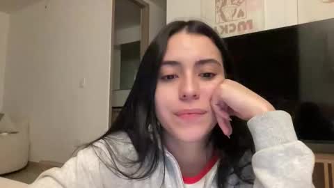 Snapshot of _missamber chatting on September 2025 03:19:02 AM Vale online show from September 2025 03:19:02 AM