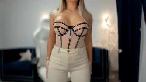 Snapshot of _missperfection_ chatting on February 2025 03:08:02 AM .. my fav tip 1120040012123335 online show from February 2025 03:08:02 AM