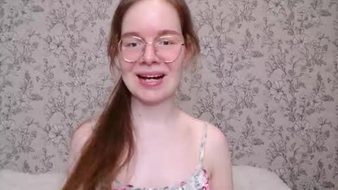 Snapshot of _mizuka_ chatting on October 2025 04:49:01 PM  mizuka  online show from October 2025 04:49:01 PM