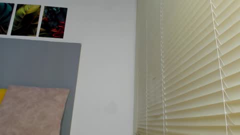 _molly_rosse_ online show from November 2025 11:44:01 AM