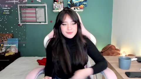 Snapshot of _moon_cake_ chatting on November 2025 11:40:02 PM Next stream 950 pm Colombia time xd online show from November 2025 11:40:02 PM