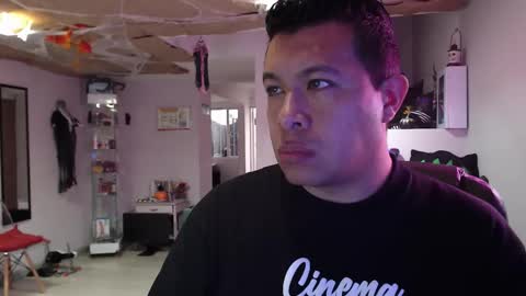 Panda  online show from October 2025 10:01:01 PM