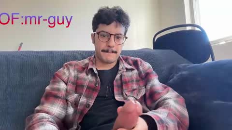 _mrguy_ online show from October 2025 06:42:02 PM