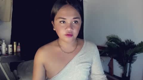 Snapshot of _mslibaylibay_ chatting on June 2026 06:16:02 AM Angel online show from June 2026 06:16:02 AM