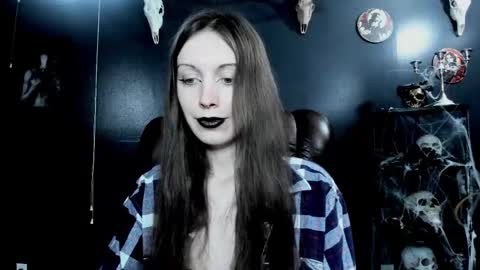 Snapshot of _naamah chatting on September 2025 05:50:01 PM _naamah online show from September 2025 05:50:01 PM