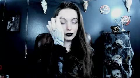 Snapshot of _naamah chatting on October 2025 06:50:01 PM _naamah online show from October 2025 06:50:01 PM