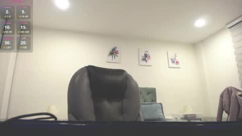 Natalie online show from March 2025 07:34:01 PM