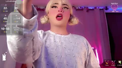 _natsuki online show from November 2025 07:01:02 PM