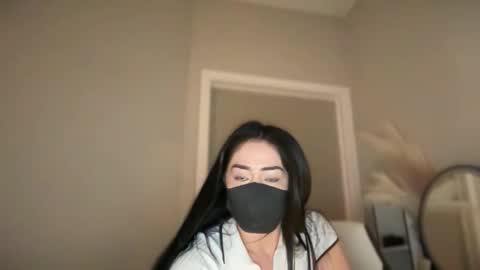 naty19 online show from February 2026 07:26:02 PM