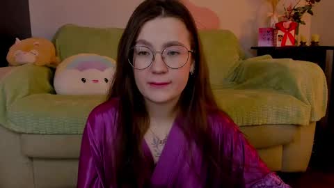 Mia with a big heart  online show from March 2025 03:35:02 AM