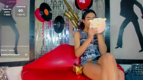 Snapshot of _nickyminach chatting on February 2025 07:42:02 PM Nicky Please help me with your thumbs up its importan online show from February 2025 07:42:02 PM