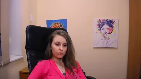 Snapshot of _nicole_new chatting on February 2025 03:38:01 PM Nica online show from February 2025 03:38:01 PM