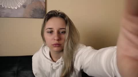 Nica online show from January 2026 01:14:01 PM