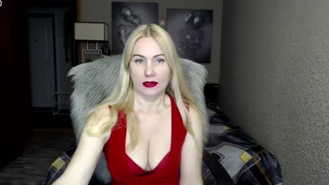 Snapshot of _night_fantasy_ chatting on December 2024 07:11:02 PM Donella online show from December 2024 07:11:02 PM