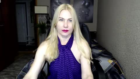 Snapshot of _night_fantasy_ chatting on January 2025 08:26:01 PM Donella online show from January 2025 08:26:01 PM