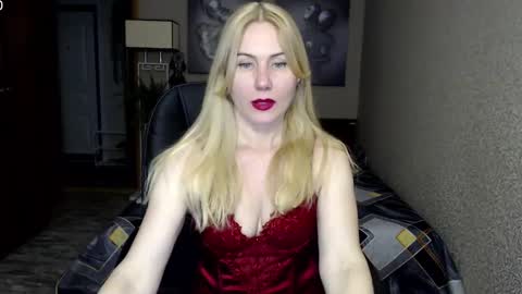 Snapshot of _night_fantasy_ chatting on February 2025 08:52:02 PM Donella online show from February 2025 08:52:02 PM