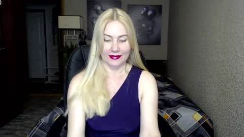 Snapshot of _night_fantasy_ chatting on February 2025 02:34:01 PM Donella online show from February 2025 02:34:01 PM