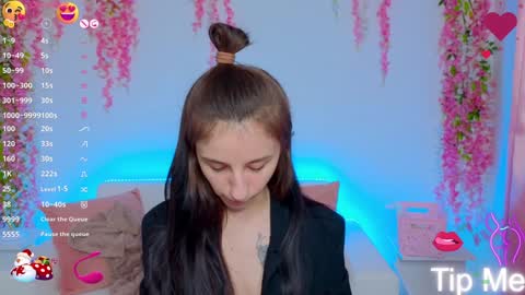 Nika online show from January 2025 02:36:02 PM