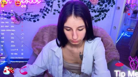 Nika online show from January 2025 01:38:02 PM