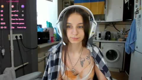 Snapshot of _nika_kik chatting on April 2026 02:55:02 PM Nika online show from April 2026 02:55:02 PM